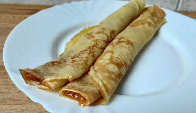 crepe, francia palacsinta lekvárral