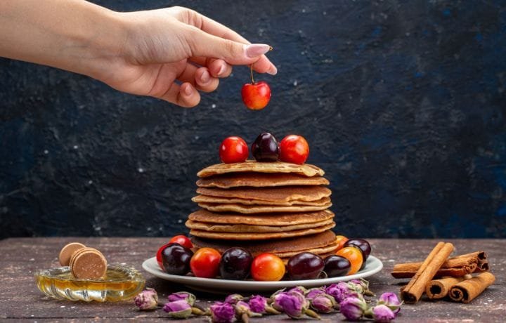 palacsinta cseresznyével